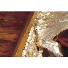 Ukázka použití kladivové sponkovačky wolfcraft