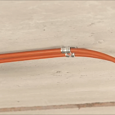 Ukázka použití kabelové příchytky